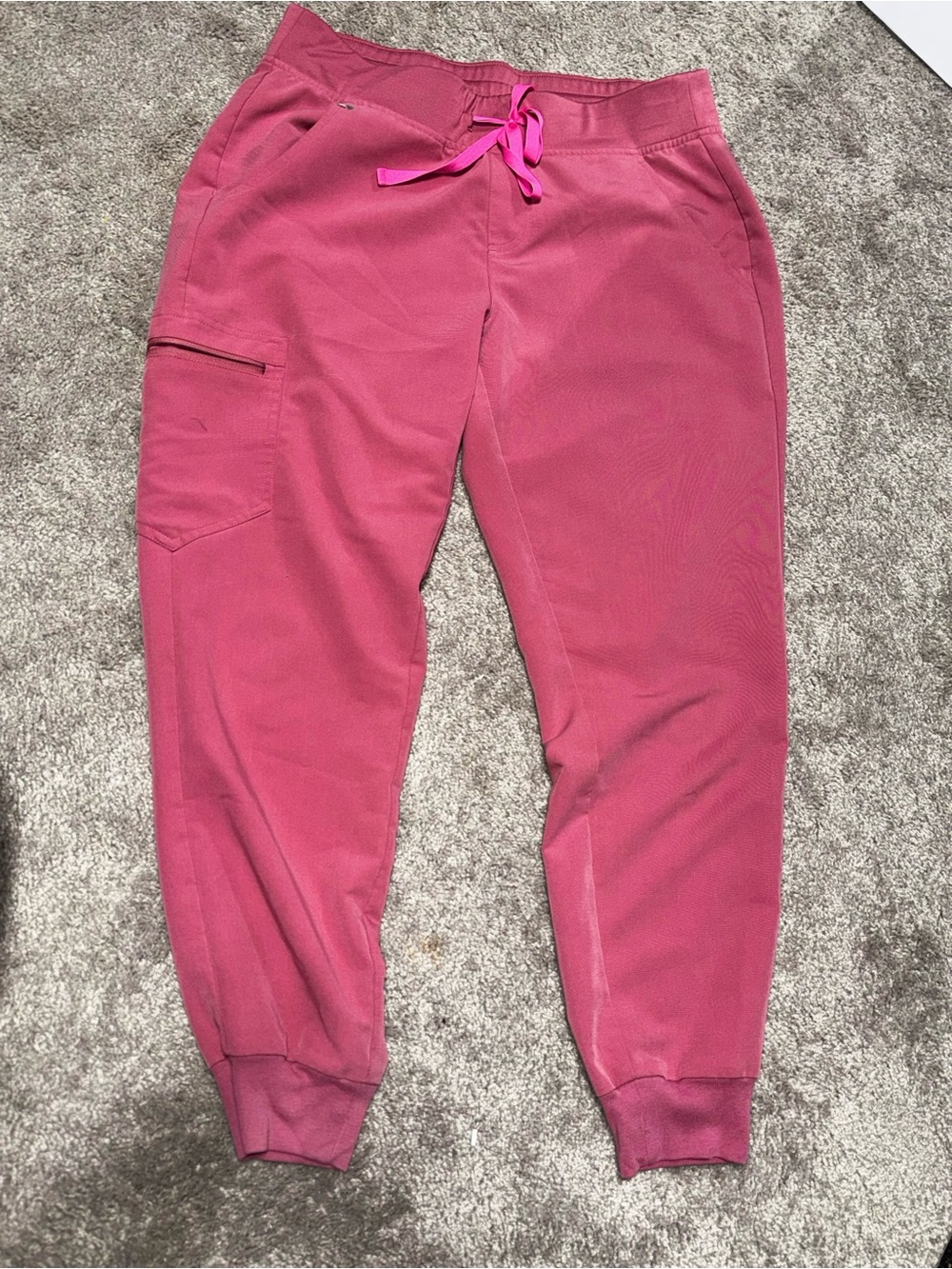 FIGS  Women’s Medium/petite high waisted Jogger Scrub Pants